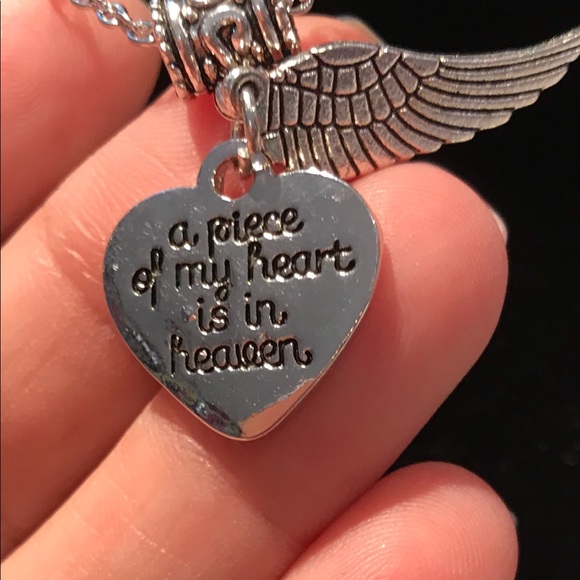 🙏🏻 Love Necklace 🙏🏻 - Picture 3 of 5